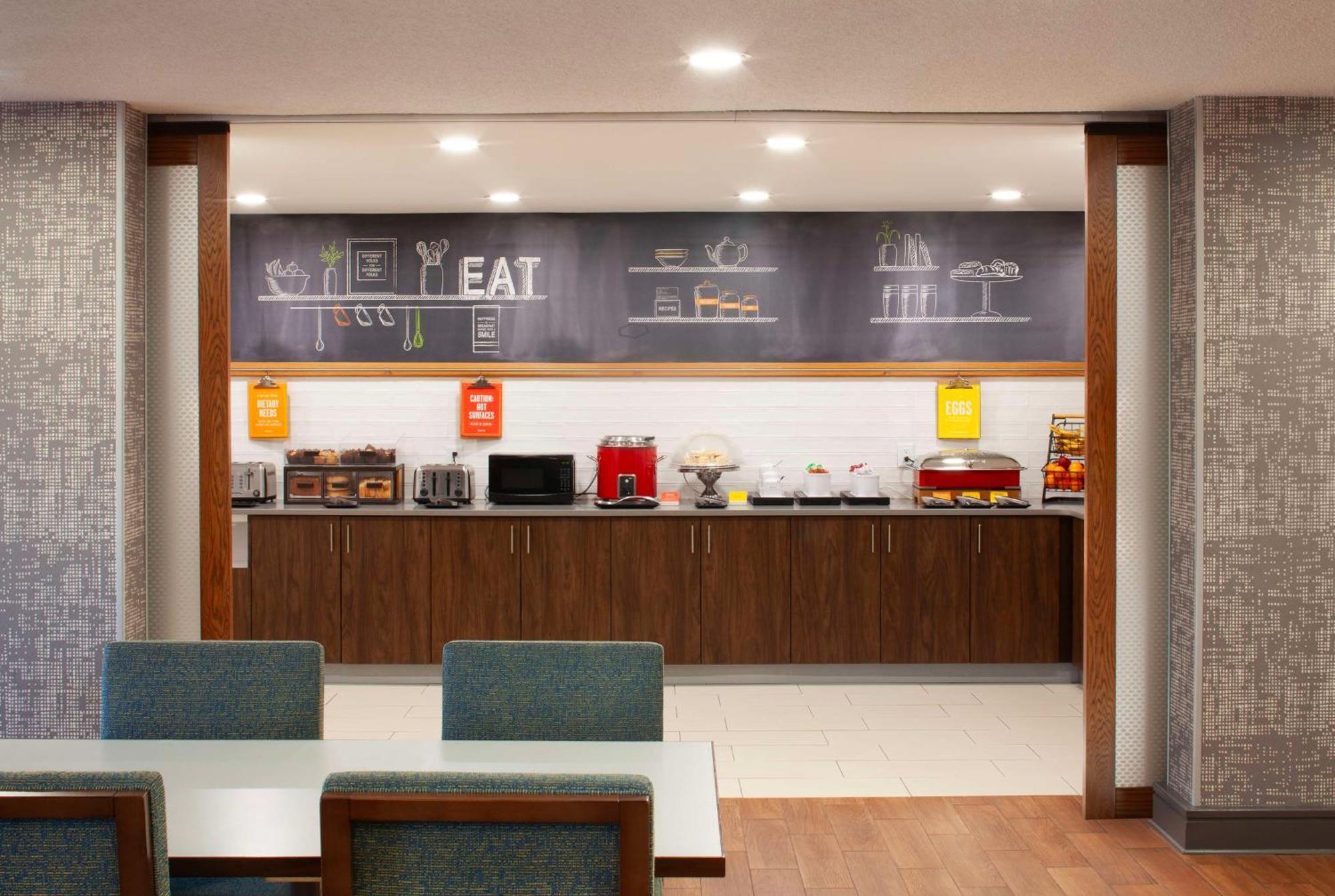 特兰大南湖汉普顿亚酒店 莫罗 外观 照片